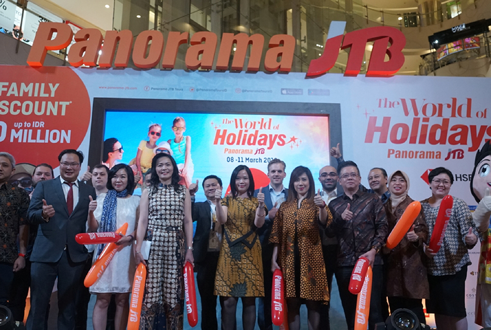 Pengurus Panorama pada suatu kegiatan perseroan. FOTO - ISTIMEWA Pendapatan Tumbuh, Kuartal III 2024 Laba PANR Anjlok 41 Persen
