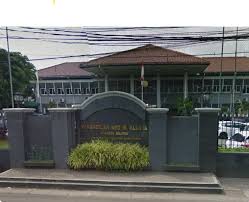 Gedung Pengadilan Jakarta Selatan Mirae Asset, BUMI, BEI dan OJK Digugat Samin ke Pengadilan Jaksel