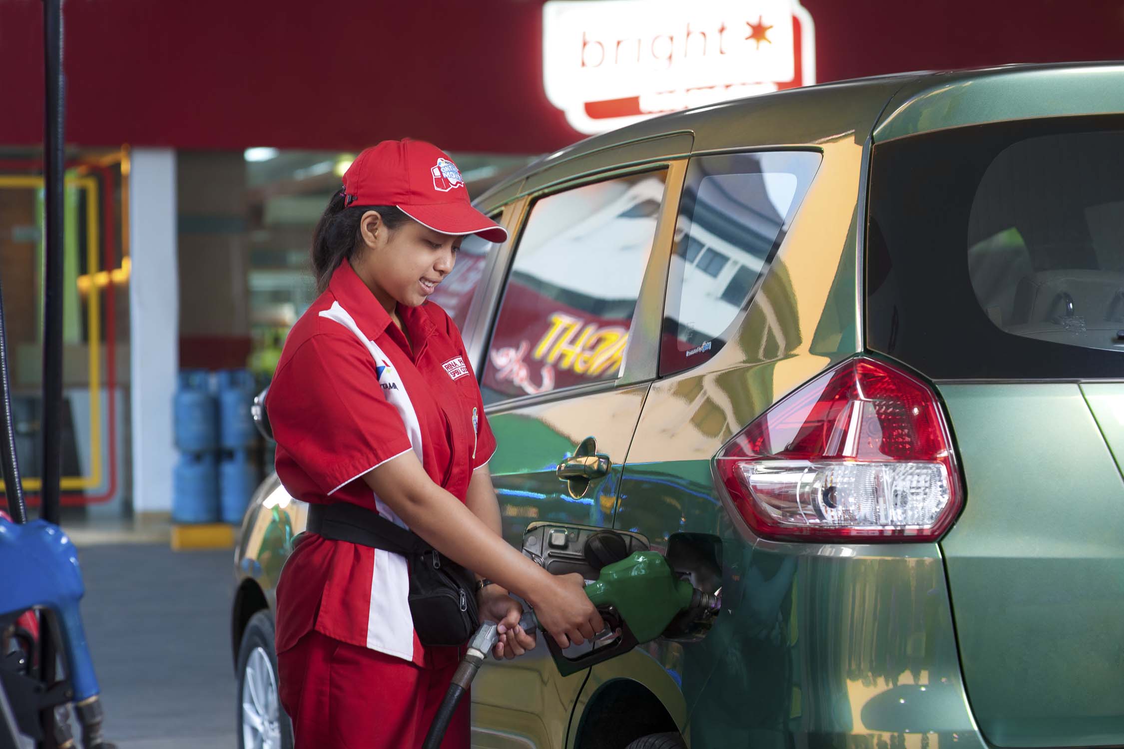 Menteri Energi dan Sumber Daya Mineral (ESDM), Bahlil Lahadalia memastikan pembelian BBM tidak terkena kenaikan PPN 12 persen. Fix! BBM Tidak Terkena PPN 12 Persen