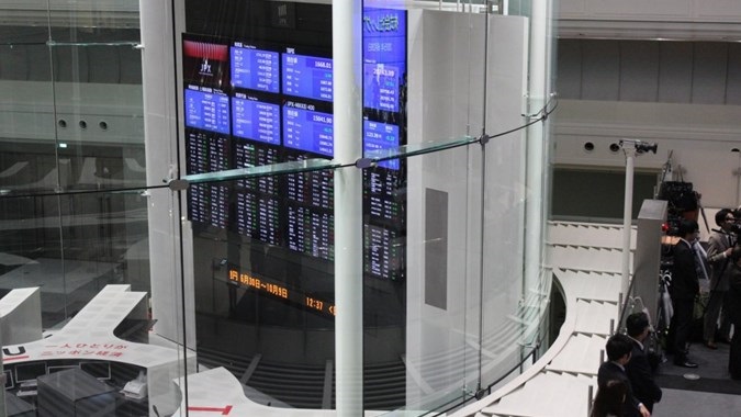Indeks Nikkei Ditutup Naik 0,32 Persen