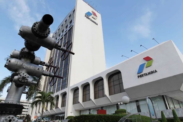 PT Pertamina (Persero) menjadi perusahaan Indonesia yang menempati peringkat tertinggi dalam daftar 500 perusahaan terbaik di Asia Pasifik versi Majalah TIME Pertamina Nangkring di Peringkat 32 Perusahaan Terbaik Versi TIME