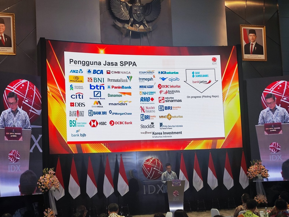 PT Bursa Efek Indonesia (BEI) mencatatkan nilai transaksi Sistem Penyelenggara Pasar Alternatif (SPPA) mencapai senilai Rp246,1 triliun pada tahun 2024, atau meningkat lebih dari 76 persen year on year (yoy) dibandingkan tahun 2023. BEI Catat Transaksi SPPA Meningkat 70 Persen Capai Rp246,1T di 2024