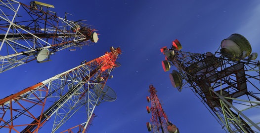Menara telekomunikasi milik BALI Pendapatan Naik, Laba Bali Towerindo (BALI) Tergerus di 2024
