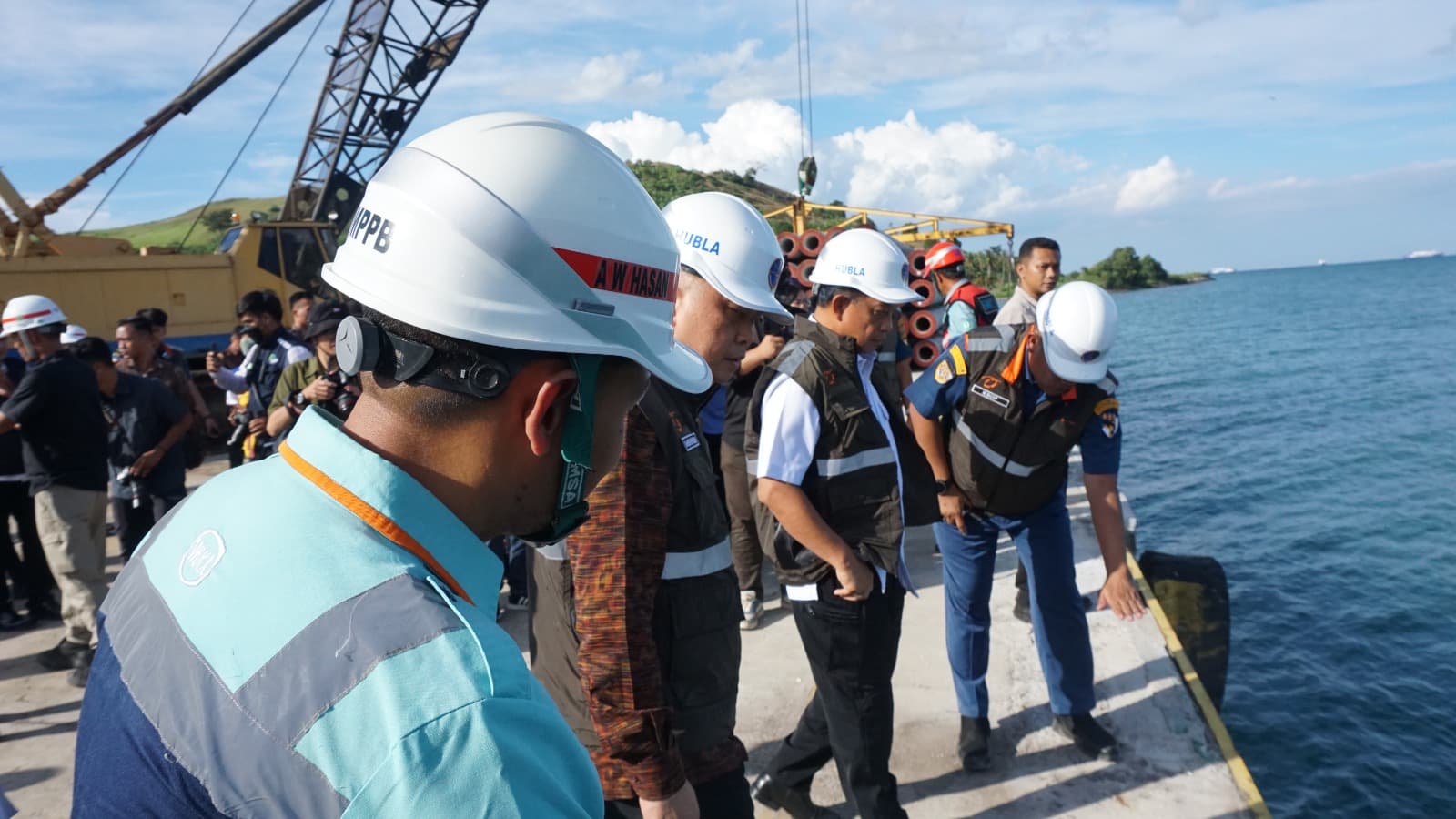 PT Wijaya Karya Beton Tbk (WIKA Beton) atau (WTON) kembali menunjukkan kiprahnya sebagai garda terdepan dalam mendukung hajat nasional dengan memastikan kelancaran arus mudik Lebaran 2025 WIKA Beton (WTON) Sebut Mengawal Kelancaran Arus Mudik Lebaran 2025