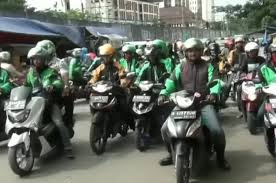 Ilustrasi para driver ojek online. Dok. Radar Bogor. Soal BHR Rp50 Ribu Untuk Ojol, Mari Dengar Penjelasan Wamenaker