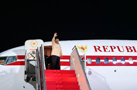 Prabowo Memulai Lawatan ke Timur Tengah, Bertemu Presiden MBZ