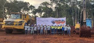 Ilustrasi aktivitas PT Hillcon Equity Management.dok. Hillcon. Kurangi Porsi, Hillcon Equity Kini Kuasai 57,74 Persen Saham HILL