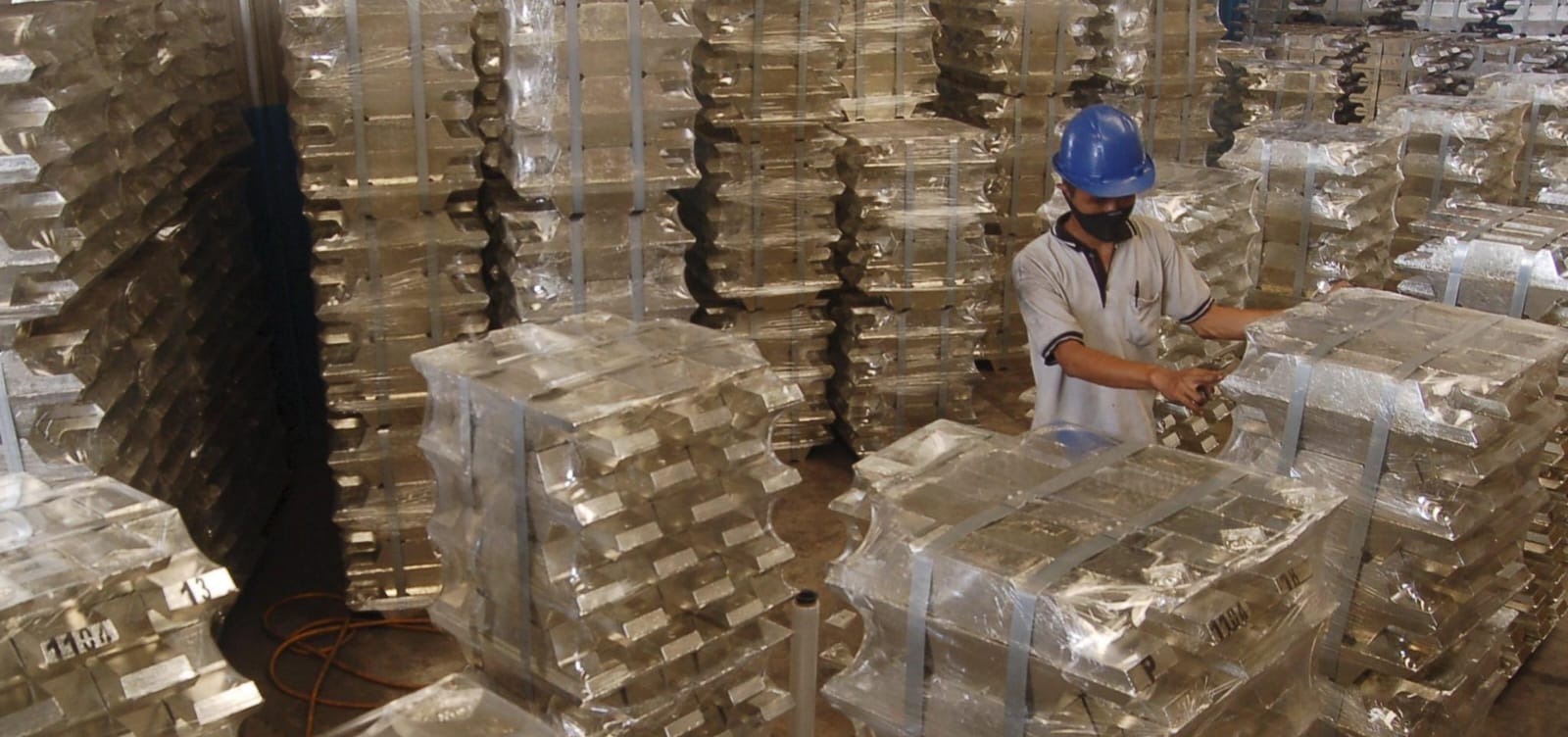 Melesat 295 Persen, Kuartal I-2025 TINS Serok Laba Rp116,85 Miliar