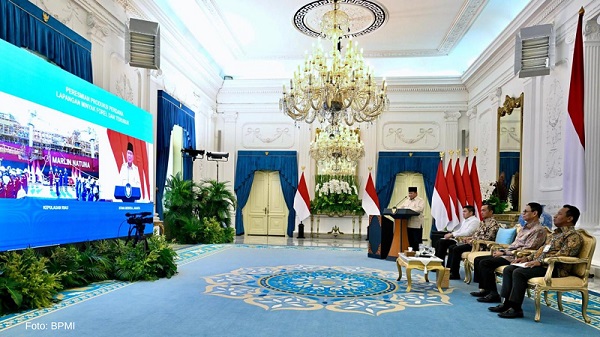 Presiden Resmikan Produksi Perdana Dua Lapangan Migas di Natuna