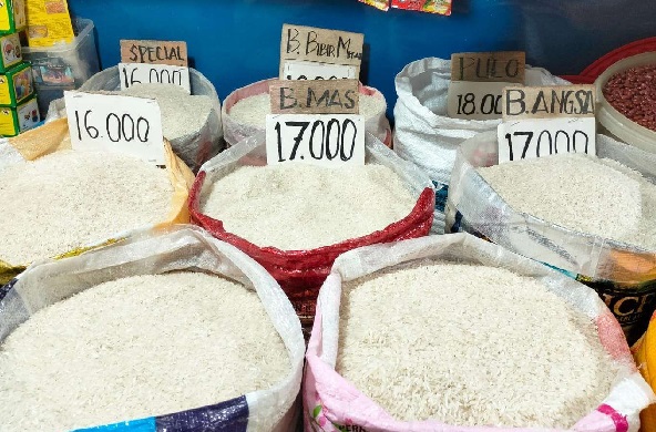 Amankan Pangan, Pemerintah Bahas Penyesuaian HET Beras