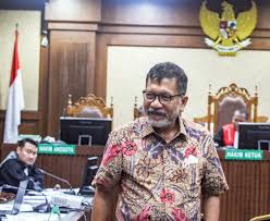 JPU Tuntut Zarof Ricar 20 Tahun, Eks MA Timbun Hampir Rp1T di Rumahnya