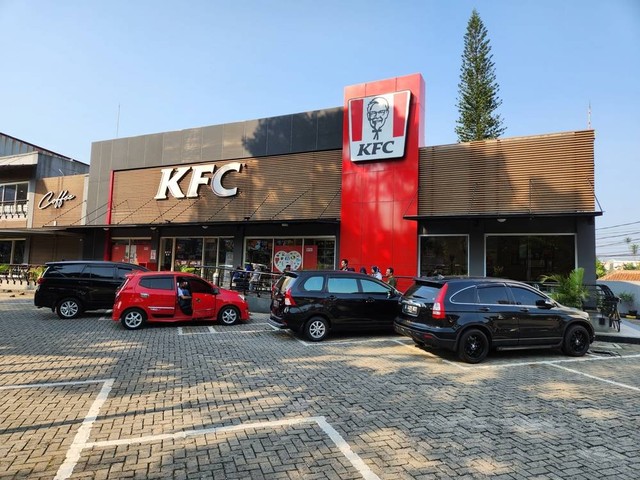 Divestasi Jagonya Ayam, Ini Tujuan Fastfood (FAST)
