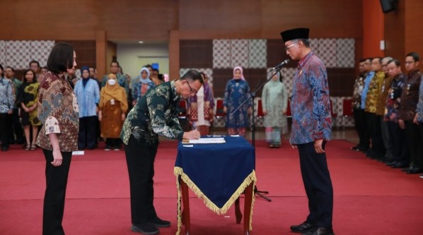 Lantik 6 Pejabat, Menteri PU: Jaga Kredibilitas dan Integritas