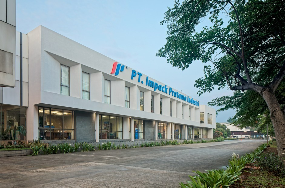 Direktur IMPC Koleksi Saham Harga Rp300 per lembar
