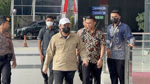 Inilah Kepala Daerah Pertama Hasil Pemilu 2024, Tersangka Korupsi