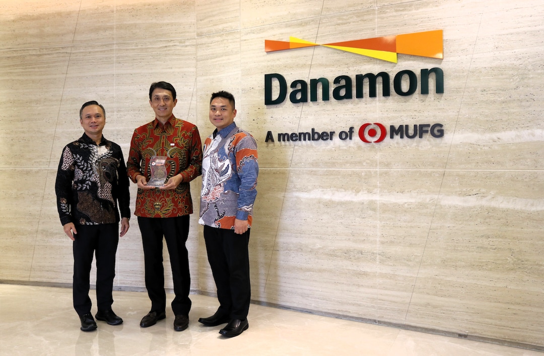Bank Danamon (BDMN) Guyur Saham Harga Pasar ke Enam Direksi