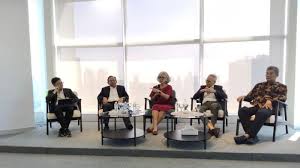 Sebanyak 24 tokoh antikorupsi menyampaikan pandangan sebagai amicus curiae (sahabat pengadilan) terkait uji materi (judicial review) atas Pasal 2 ayat (1) dan Pasal 3 Undang-undang Nomor 31 Tahun 1999 tentang Pemberantasan Tindak Pidana Korupsi sebagaimana diubah dengan UU 20/2001. Dok. Tribunnws. Tanggapi Uji Materi UU Tipikor, 24 Tokoh Sampaikan Amicus Curiae