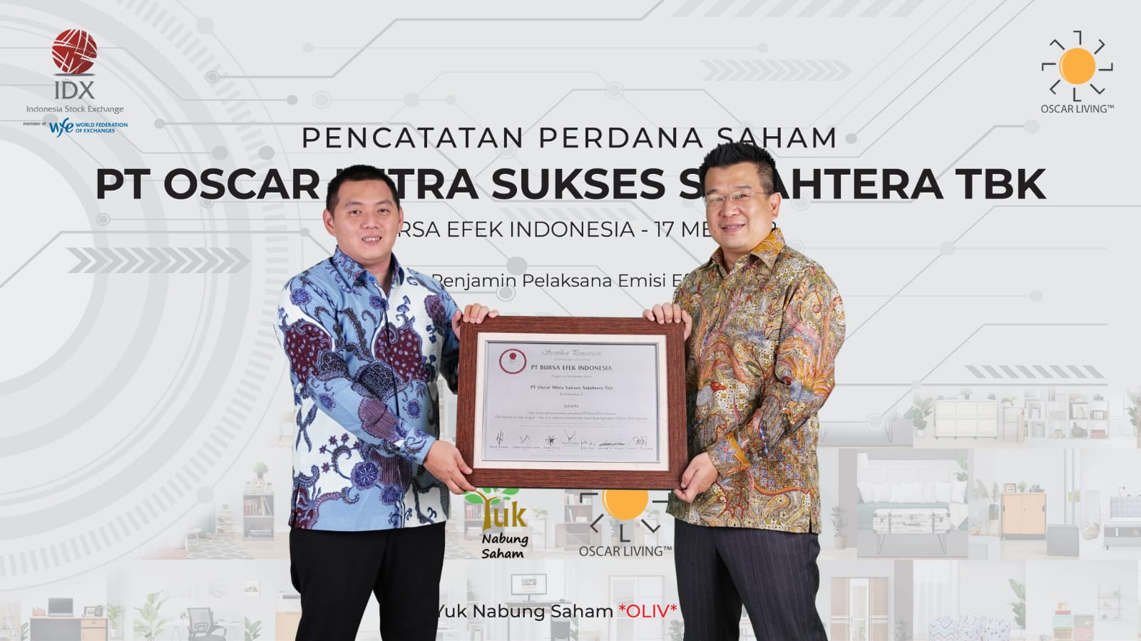 Potret penyerahan cenderamata IPO saham OLIV. OLIV Ungkap Bakal Ganti Pengendali, Saham Terbang Ribuan Persen