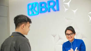 Ilustrasi pelayanan Bank Rakyat Indonesia, salah satu bank BUMN penyalur KUR terbesar. Dok. Tribunnews/BRI. Realisasi KUR di NTT Rp1,83 Triliun, Penyaluran Terbesar Skema Mikro