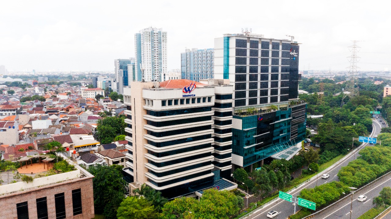 Potret gedung operasional PT Waskita Karya (Persero) Tbk. (WSKT) Waskita (WSKT) Ungkap Kontrak Baru Garap Proyek Irigasi Rp318,5M
