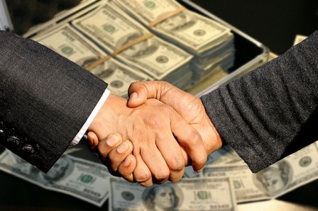 Kontraksi Berlanjut; ULN Swasta Agustus 2025 USD194,2 Miliar