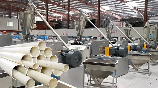 Data Kemenperin menunjukkan, rata-rata utilisasi produksi PVC mencapai 88% dalam lima tahun terakhir, dengan nilai ekspor USD 321,3 juta dan impor USD 53,8 juta pada tahun 2024.(Foto: Cosmo Sourcing) Utilisasi Industri PVC Lima Tahun Terakhir Mencapai 88 Persen