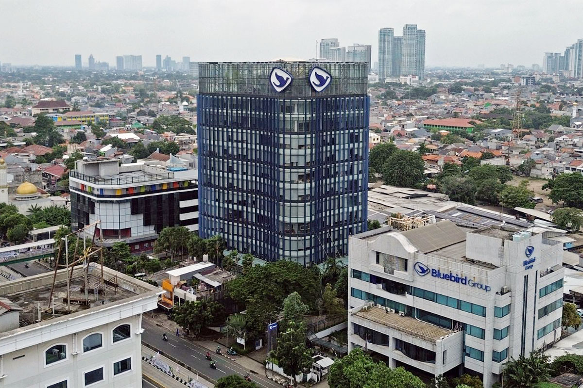 Gedung Blue Bird menjulang menantang langit. FOTO - ISTIMEWA Surplus 12 Persen, Blue Bird (BIRD) Koleksi Pendapatan Rp4,11 Triliun