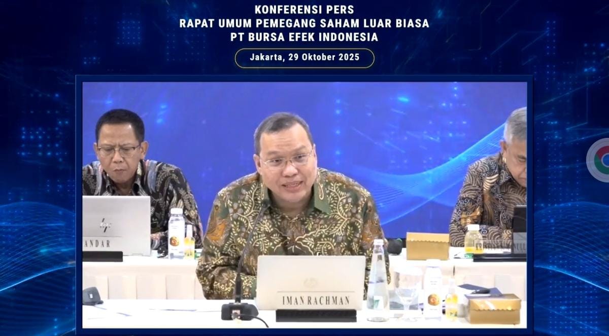 Potret Direktur Utama BEI, Iman Rachman dalam prakata press conference RUPSLB pada Rabu (29/10). BEI Beberkan Capaian dan Proyeksi Tahun Depan