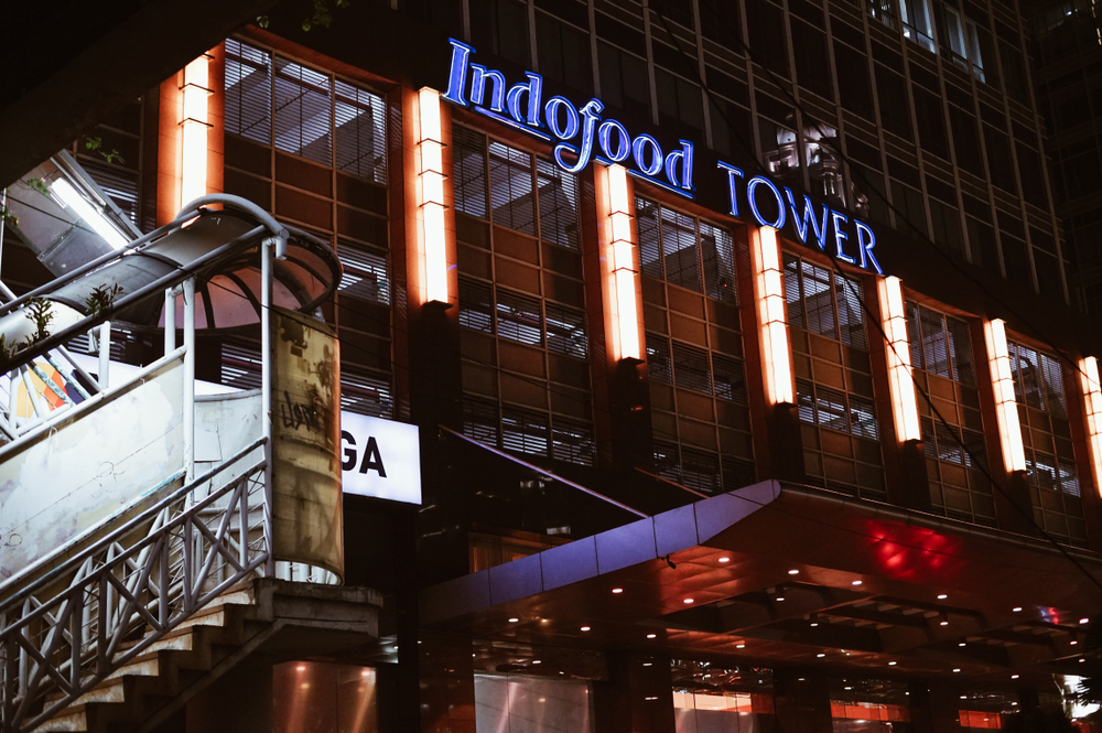 Indofood Tower berdiri kukuh di Jalan Sudirman. FOTO - ISTIMEWA Kuartal III 2025, Laba Duo Indofood Serentak Terkoreksi