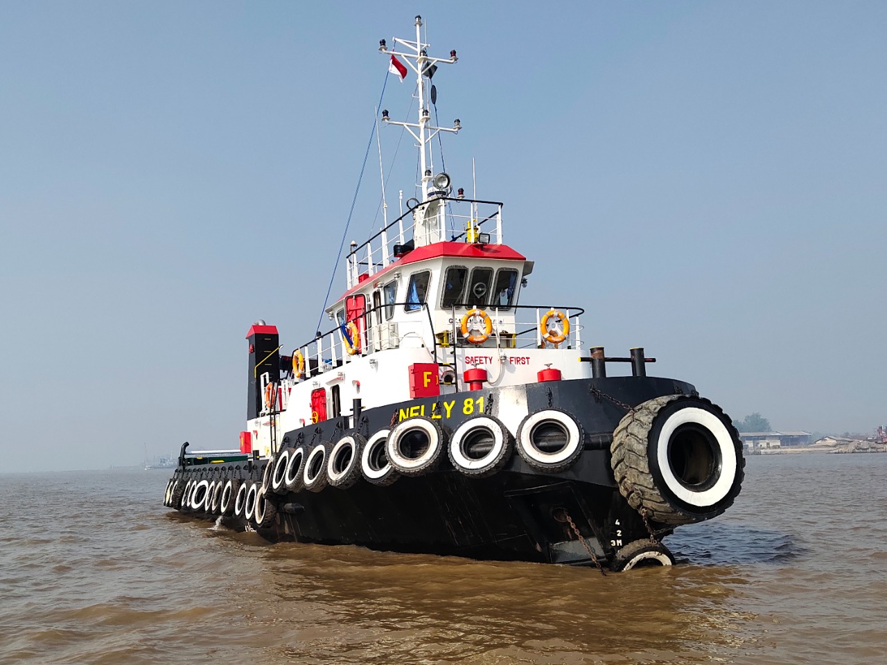 Jual Murah, Pengendali NELY Lepas Jutaan Lembar 