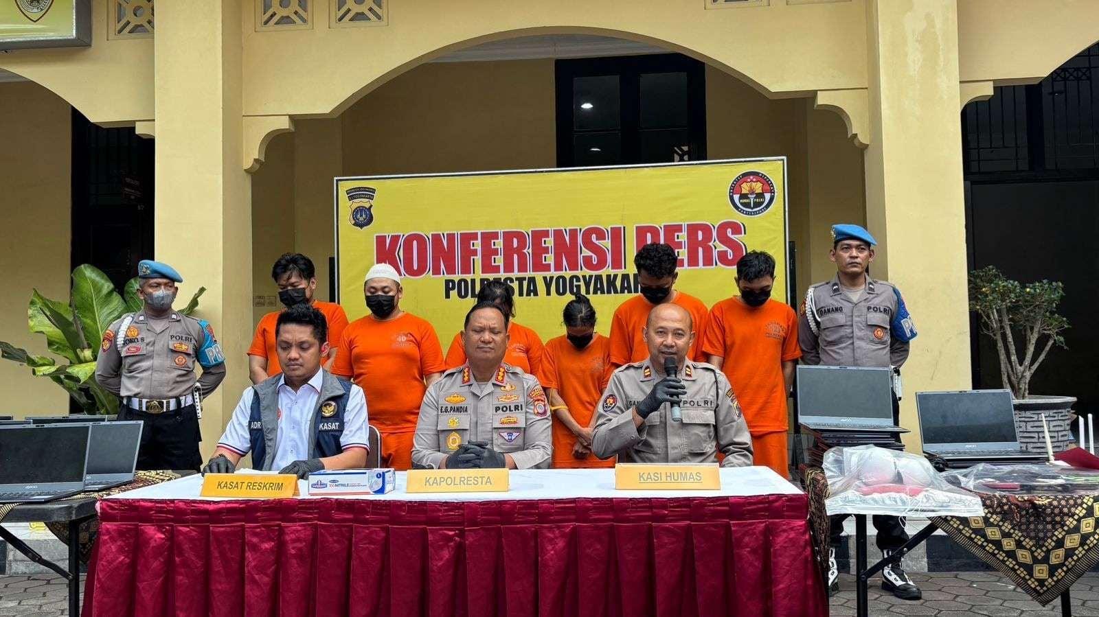 Polisi Bongkar Sindikat Love Scamming Jaringan Internasional di Yogya