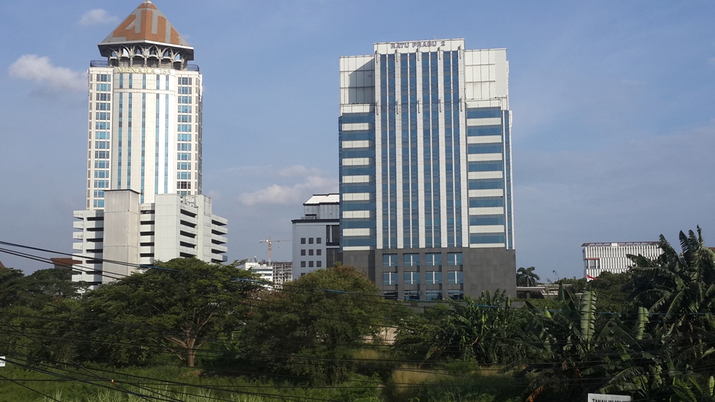 Kabar Ratu Prabu Energi, dari Kinerja hingga Histori jadi Saham Rp2