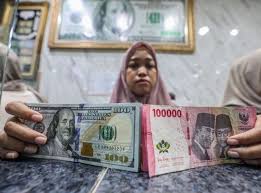 Rupiah Melemah Dekati Rp17 Ribu, Menkeu Purbaya Yakin Segera Menguat