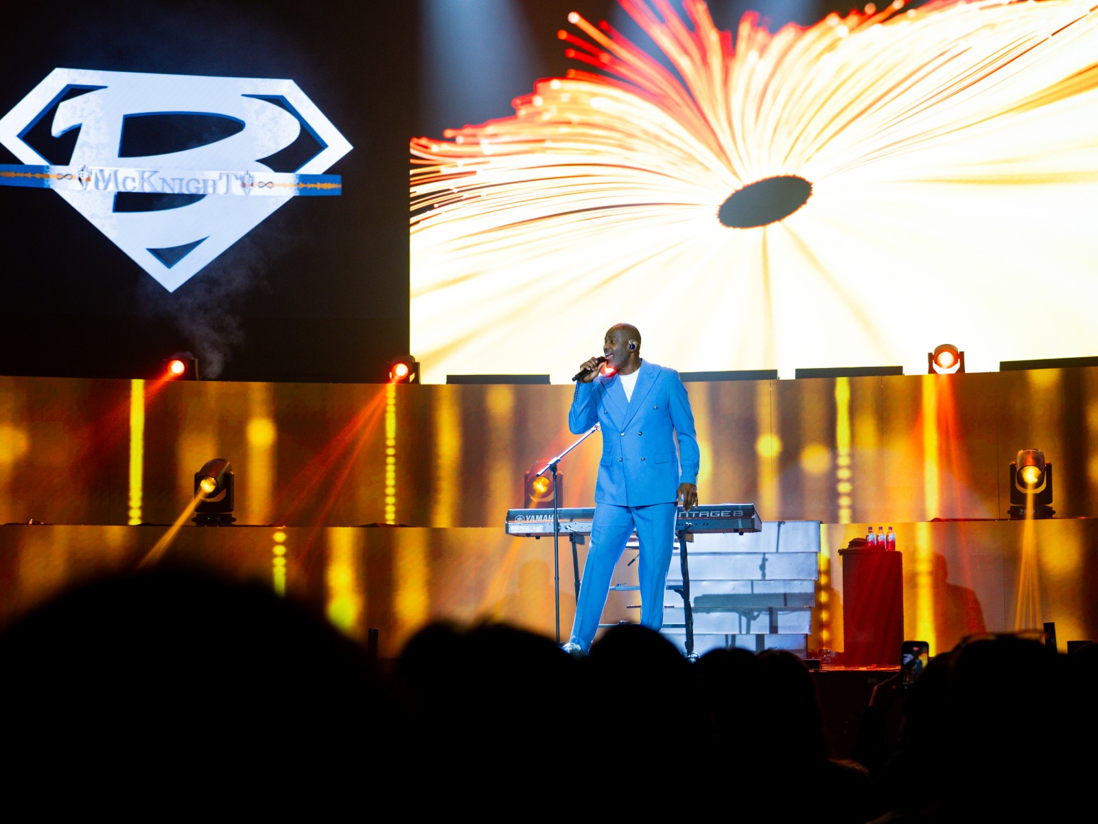 Konser Brian McKnight Sukses! IRSX Siap Hadirkan Westlife