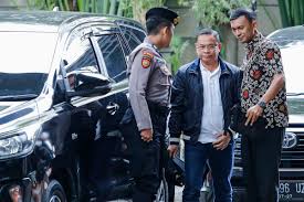 Dua Kepala Daerah Terjaring OTT KPK Dalam Sehari, Kemendagri Prihatin