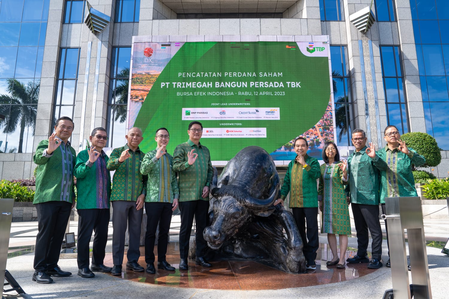 Trimegah Bangun Persada (NCKL) Catatkan Saham Perdana di BEI