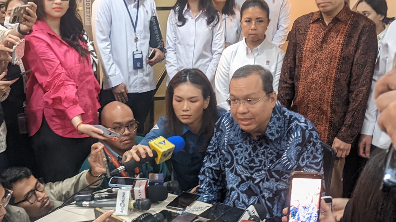 Direktur Utama Bursa Efek Indonesia Mengundurkan Diri Hari Ini