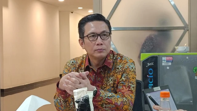 Inilah Profil Jeffrey Hendrik, Pimpinan Sementara BEI