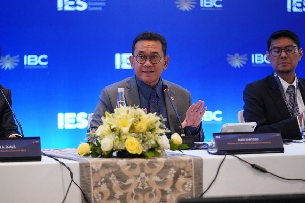 Pemerintah Hadapi Banyak Dinamika dan Tantangan Perdagangan Global