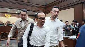 Kasus Korupsi Minyak Mentah, Tuntutan 14 Tahun Untuk Riva Siahaan