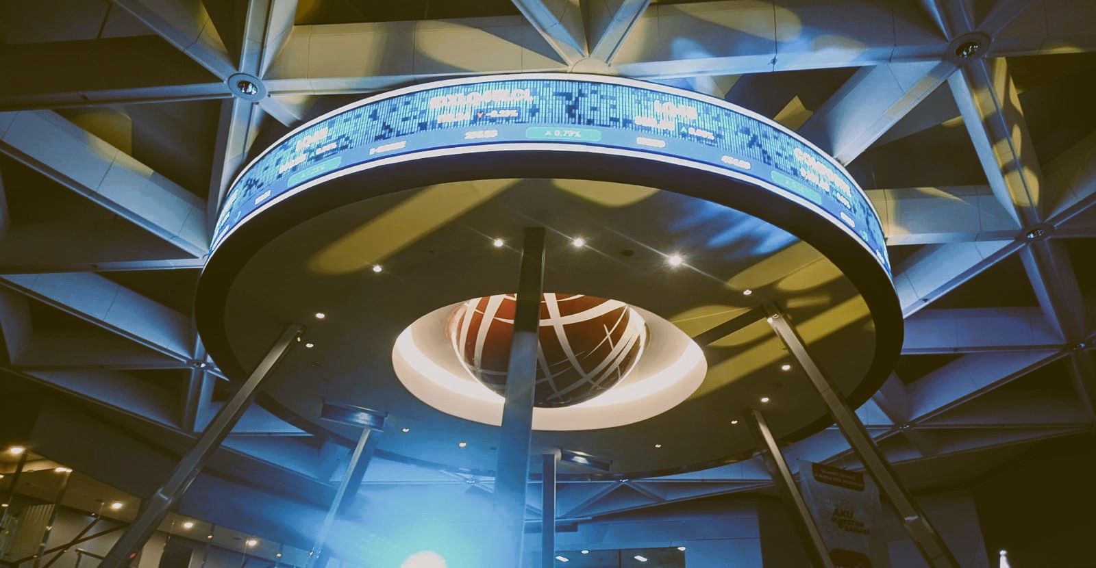 IHSG Turun Tipis 2,3 Poin di Akhir Pekan, Sektor Ini Jadi Pemberat