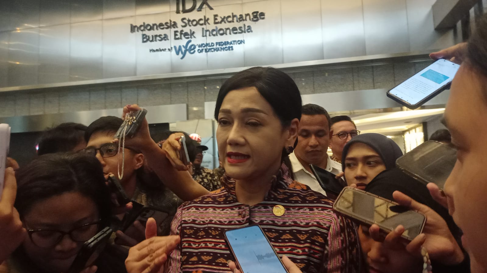 OJK Bocorkan Arah Demutualisasi BEI, Tinggal Tunggu Terbitnya PP