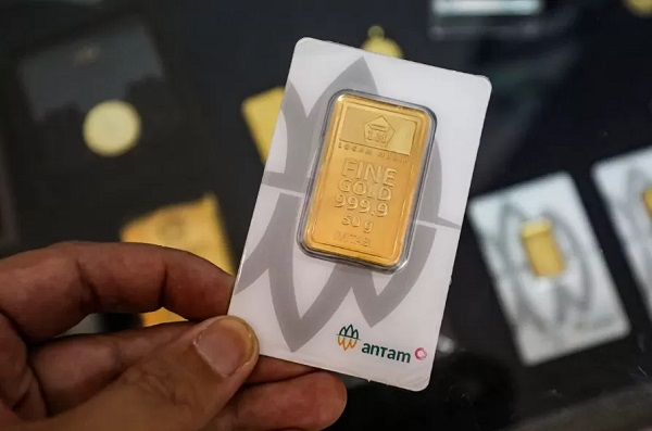 Harga Emas Antam Naik Lagi Rp40.000 Per Gram