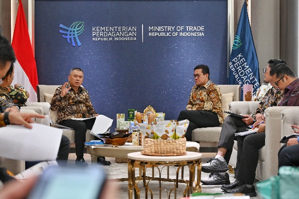 Pemerintah Pastikan Kelancaran Distribusi Logistik Masa Lebaran 2026