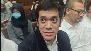 Vonis 15 Tahun dan Pidana Pengganti Rp2,9T Untuk Anak Riza Chalid