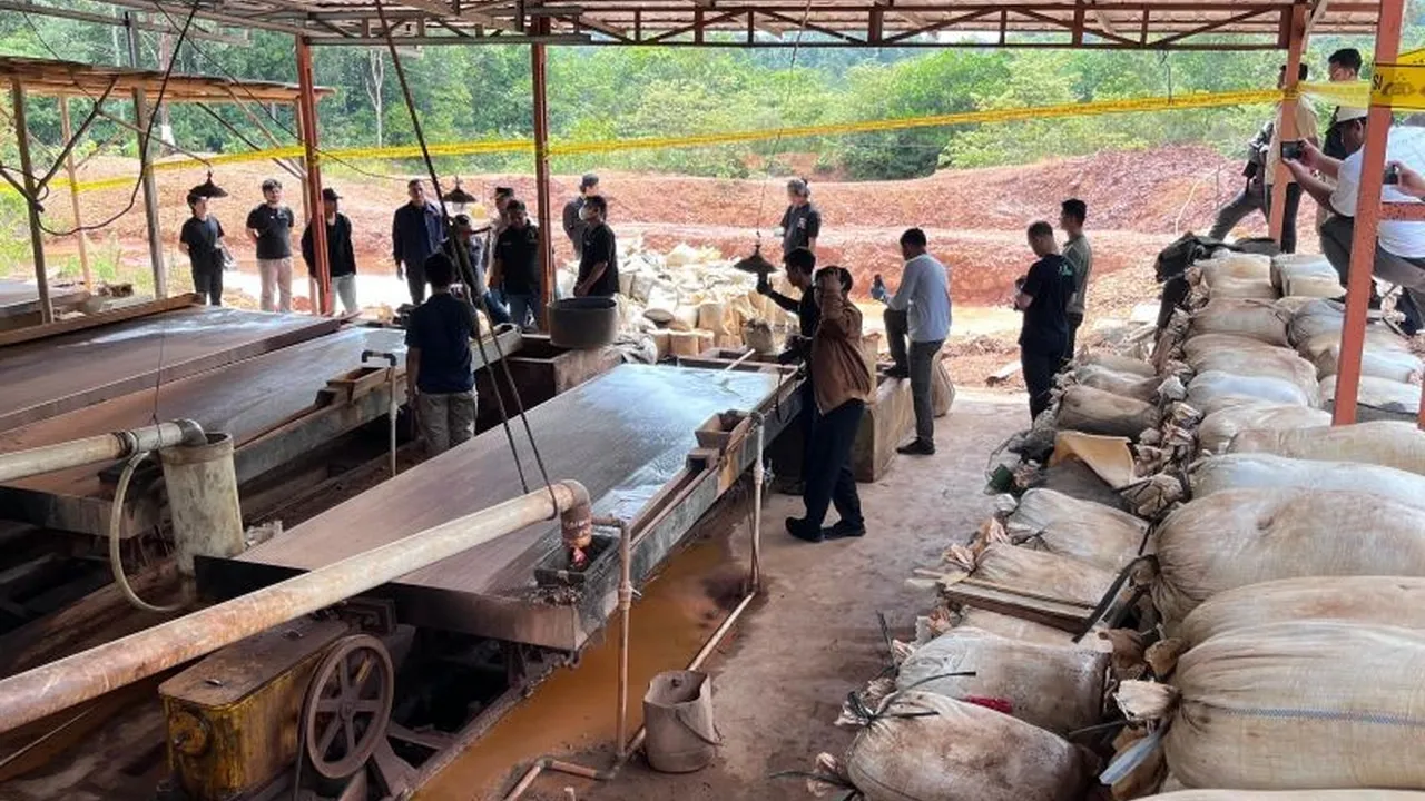 Bareskrim Polri Bongkar Pengelolaan Timah Ilegal di Pulau Belitung
