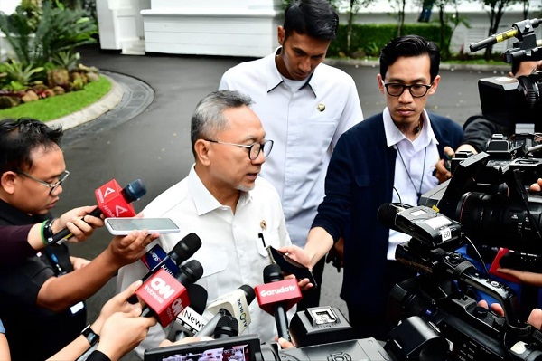 Prabowo Minta Zulhas Turun Pastikan Pangan, MBG dan Kopdes Terkelola