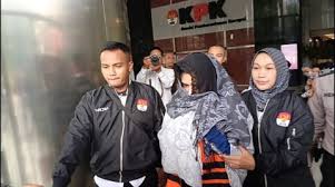 Jalan Nasib Bupati Pekalongan Fadia Arafiq