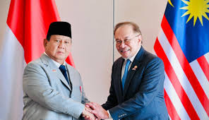 Lewat Telepon PM Anwar dan Presiden Prabowo Bahas Konflik Timur Tengah