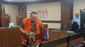 Kasus Gratifikasi TPPU, Vonis 5 Tahun Untuk Eks Sekretaris MA Nurhadi